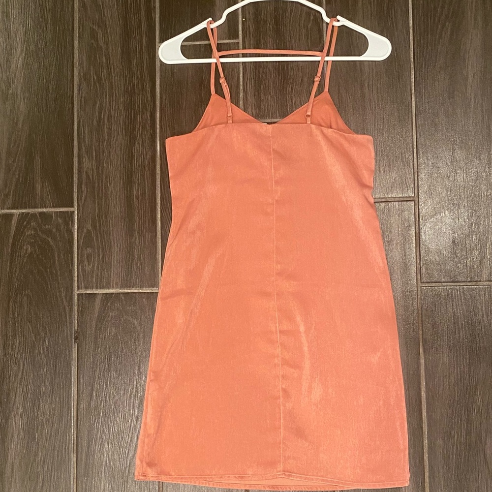 H&M dress - Picture 2 of 3